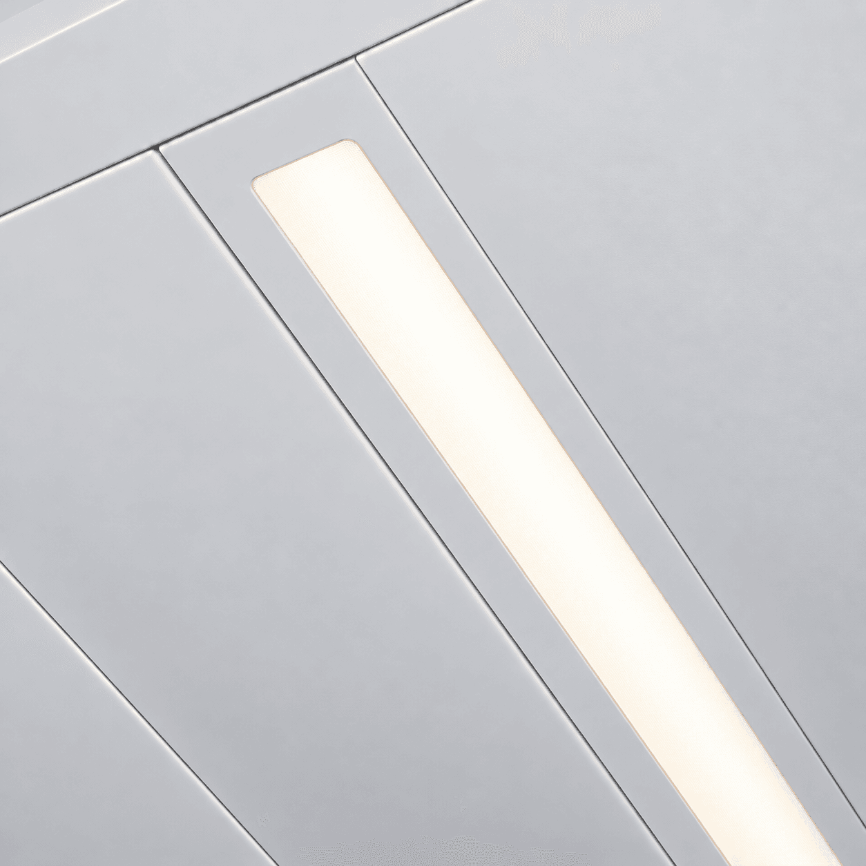 Fusion-BM: modulaire verlichting die TL vervangt in bandrasterplafonds